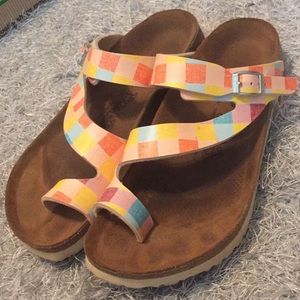 Size 9 women’s Birkenstock Fuji’s